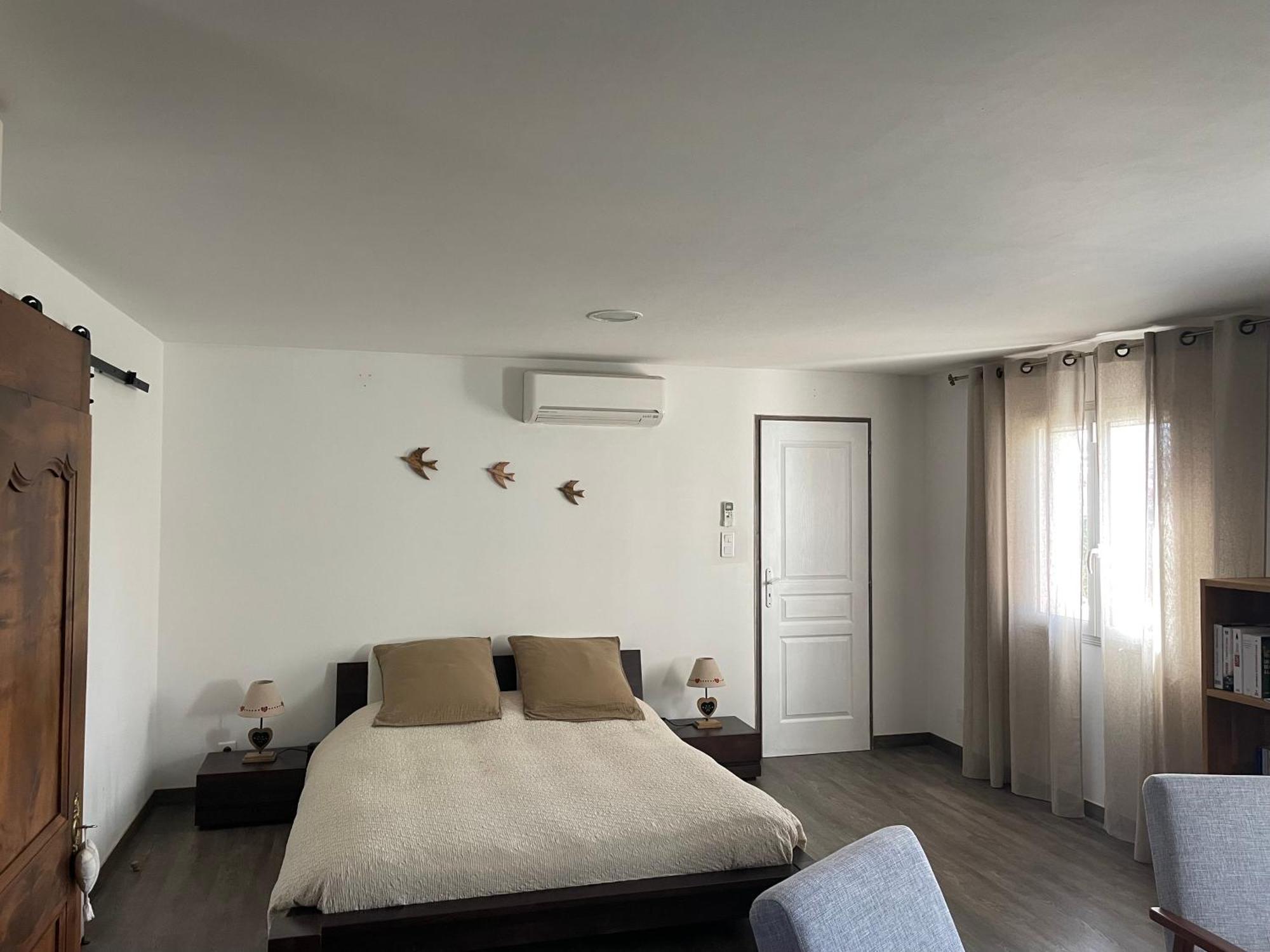 Arles Campagne Location "La Campagn'Arles" Bed & Breakfast ภายนอก รูปภาพ