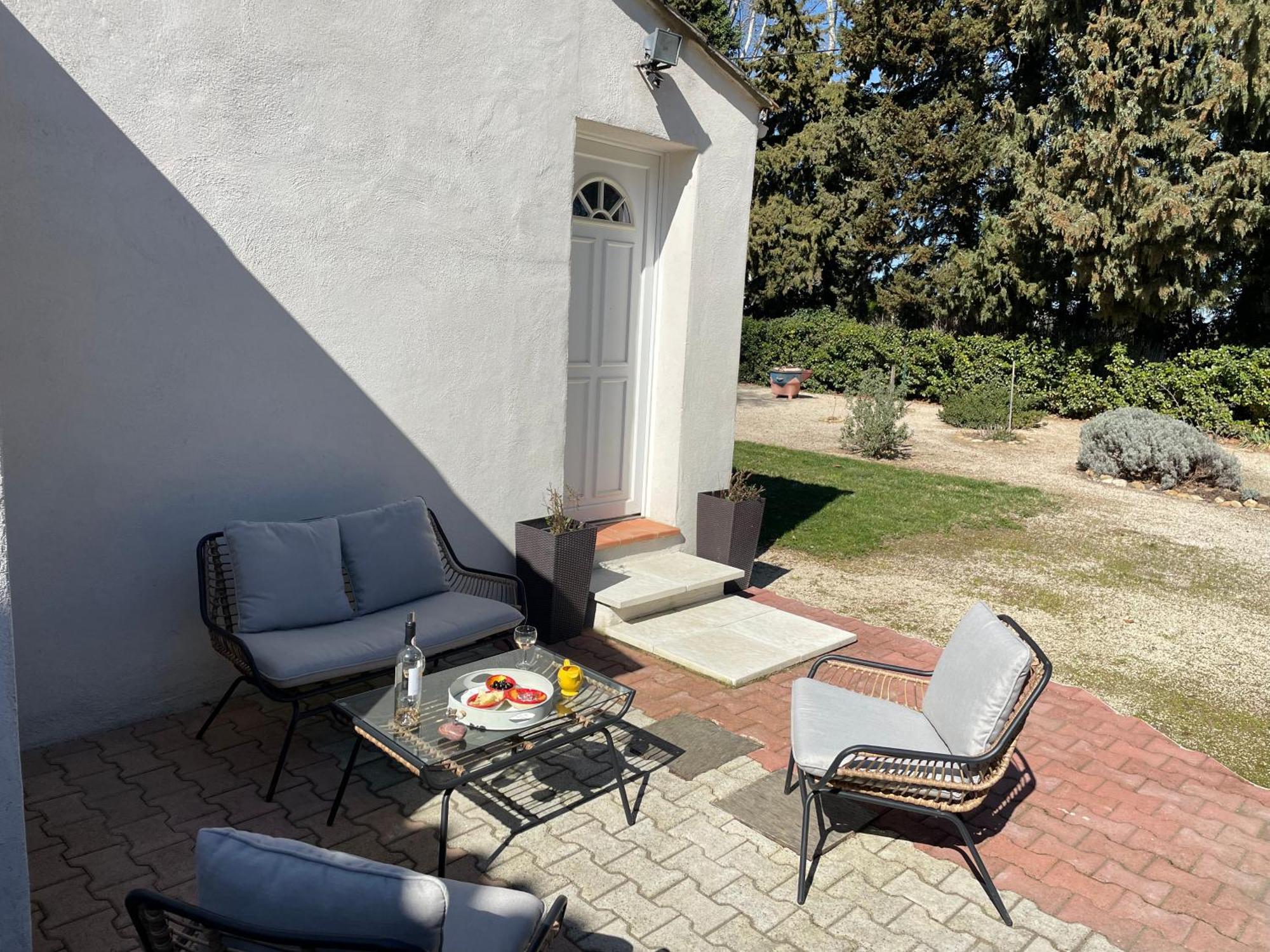 Arles Campagne Location "La Campagn'Arles" Bed & Breakfast ภายนอก รูปภาพ