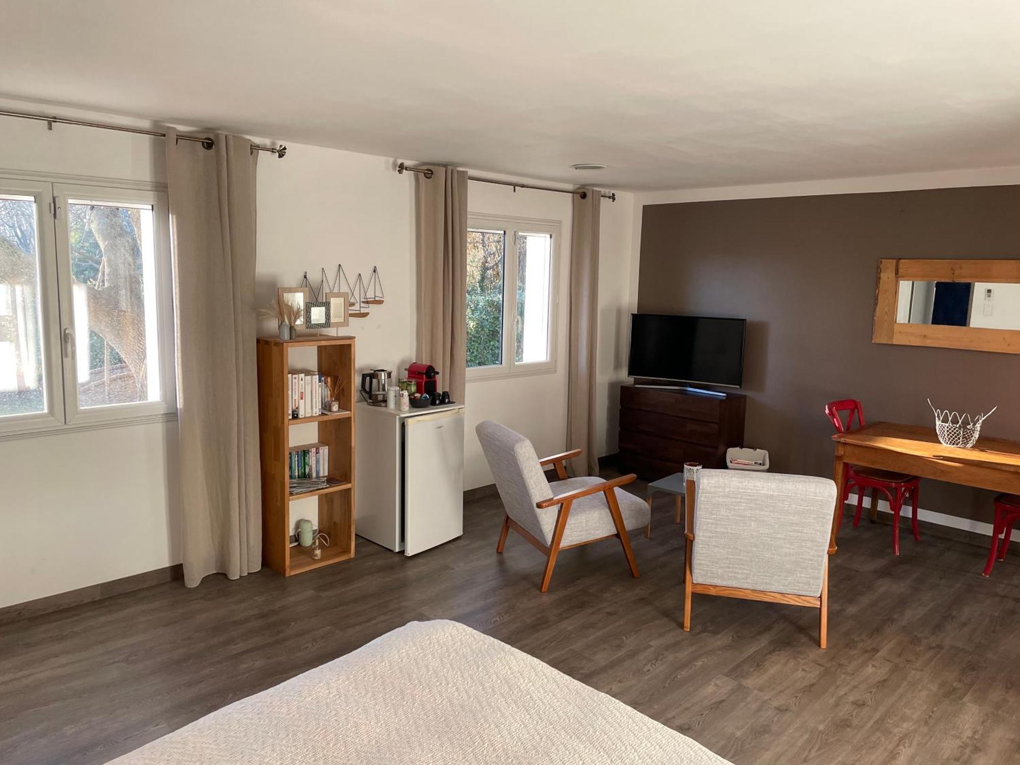 Arles Campagne Location "La Campagn'Arles" Bed & Breakfast ภายนอก รูปภาพ